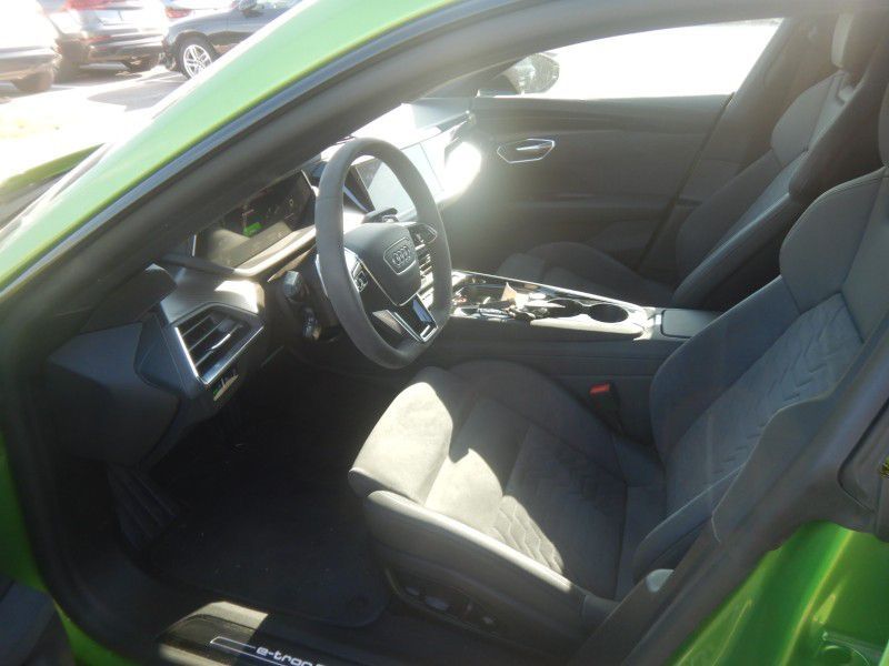 Audi e-tron GT 2024