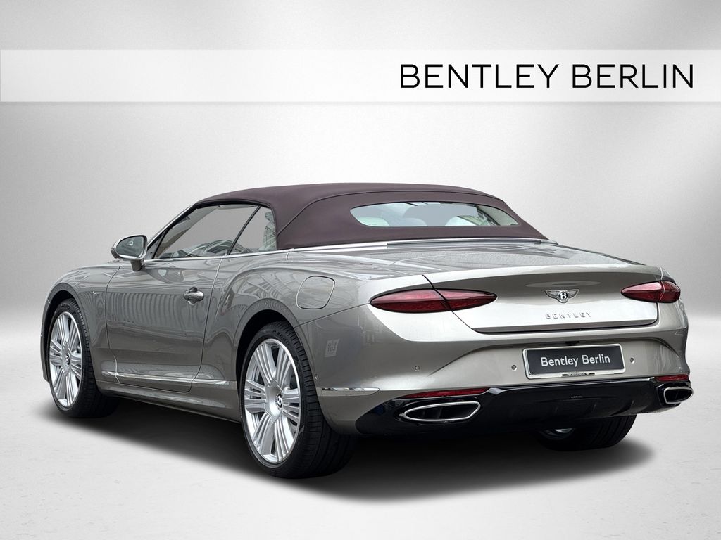 Bentley Continental GTC 2025