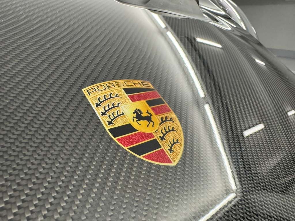 Porsche 992 2023
