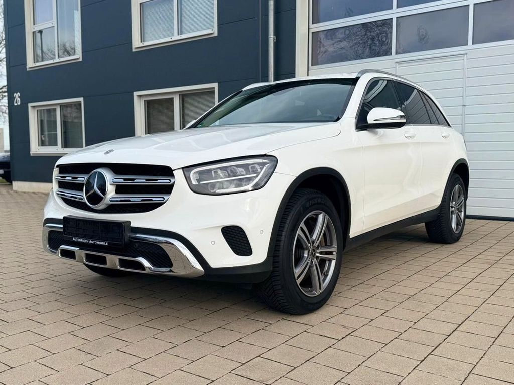 Mercedes-Benz GLC 300 2021