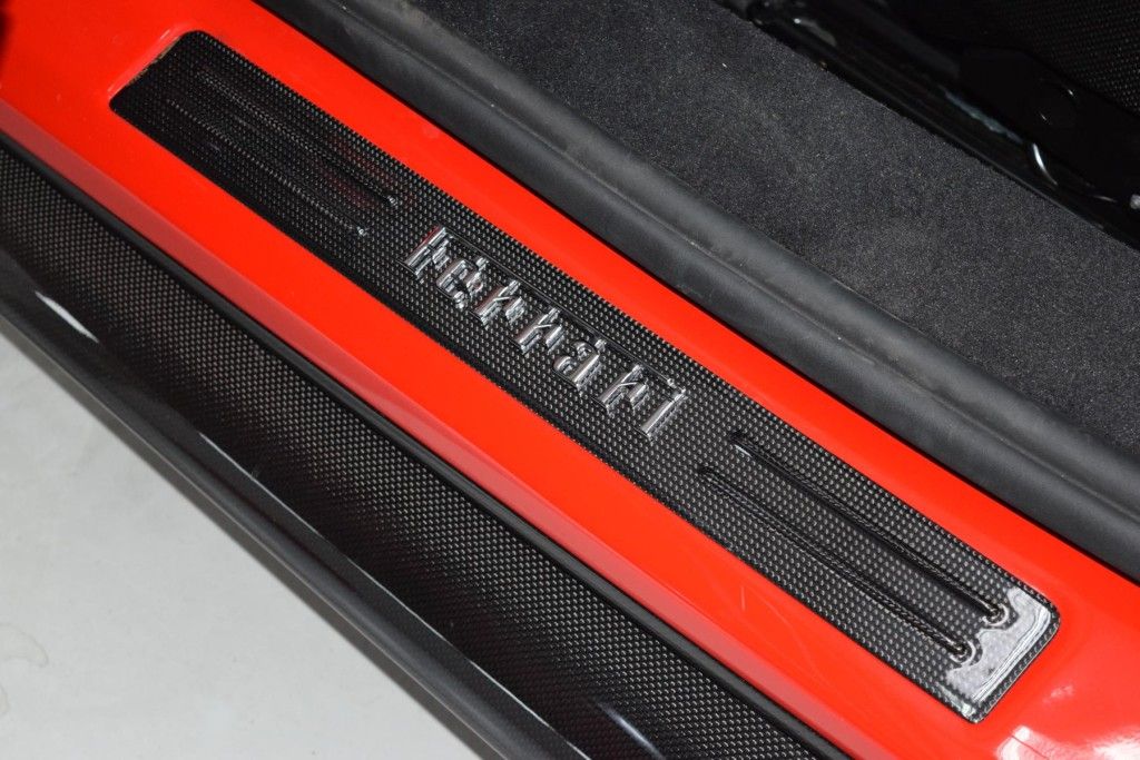 Ferrari 296 GTS 2025