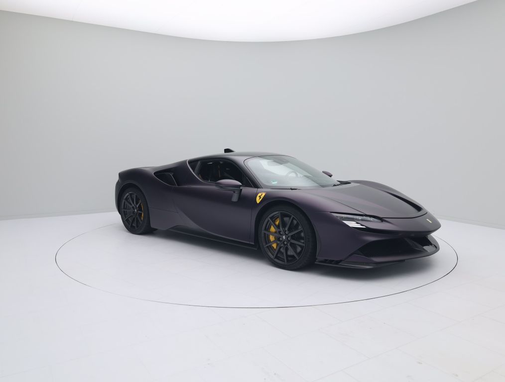 Ferrari SF90 2023