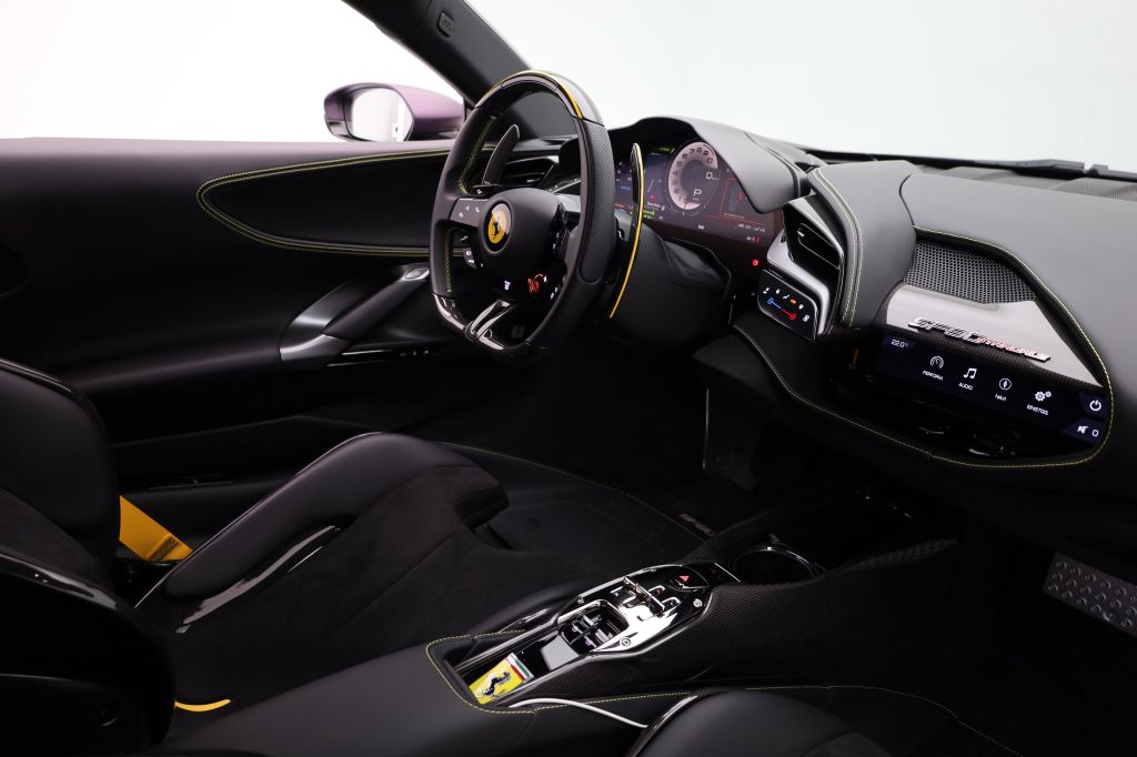 Ferrari SF90 2023