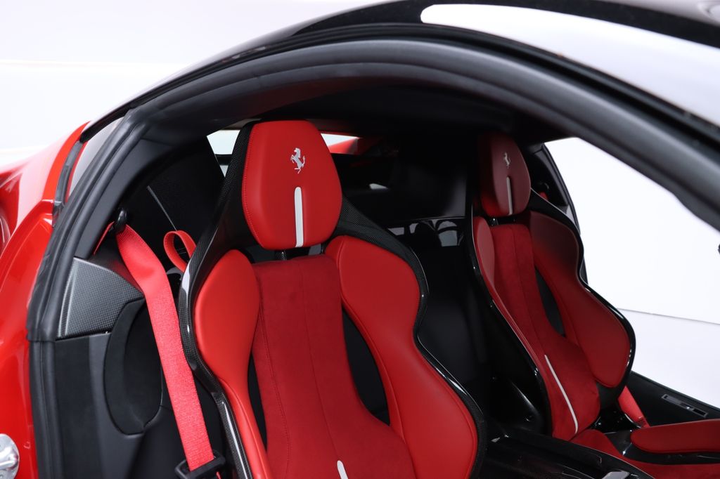 Ferrari SF90 2023