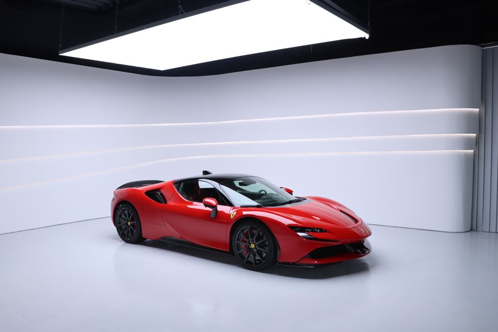Ferrari SF90 2023
