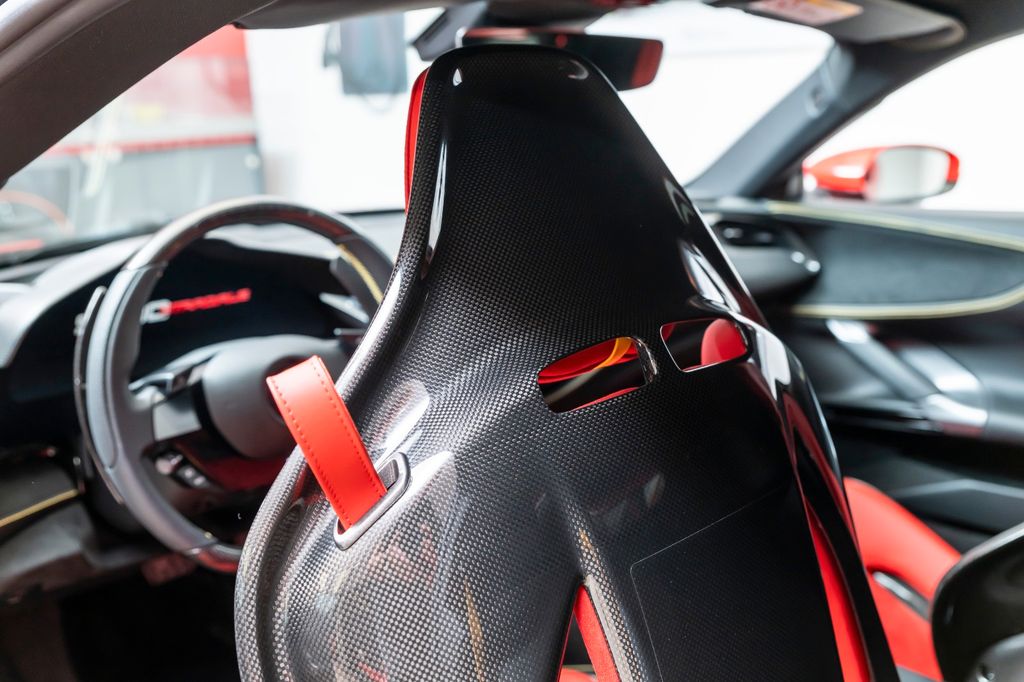 Ferrari SF90 2023