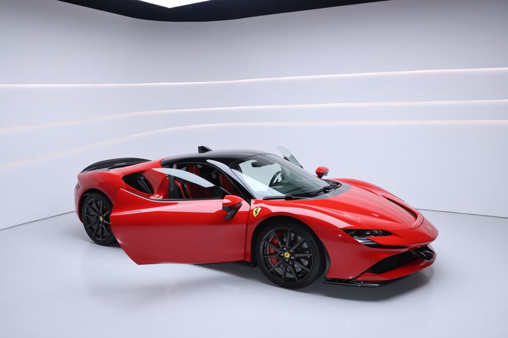 Ferrari SF90 2023