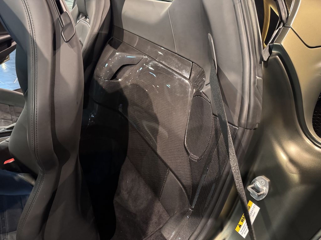 Ferrari SF90 2024