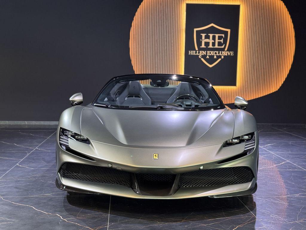 Ferrari SF90 2024