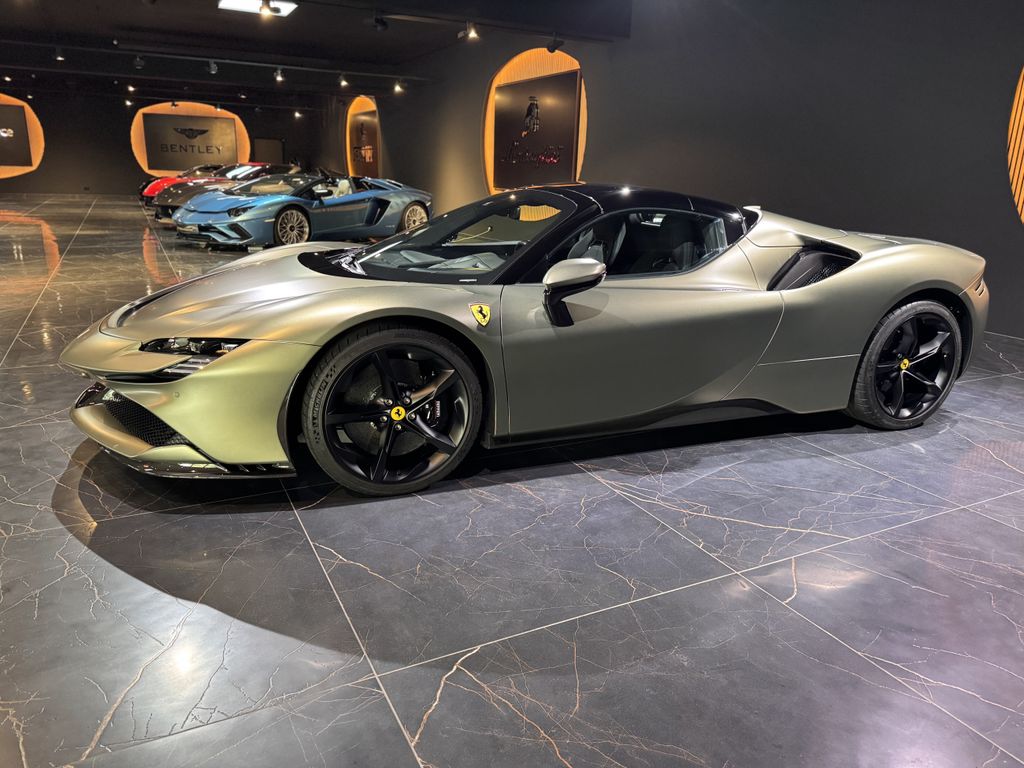 Ferrari SF90 2024