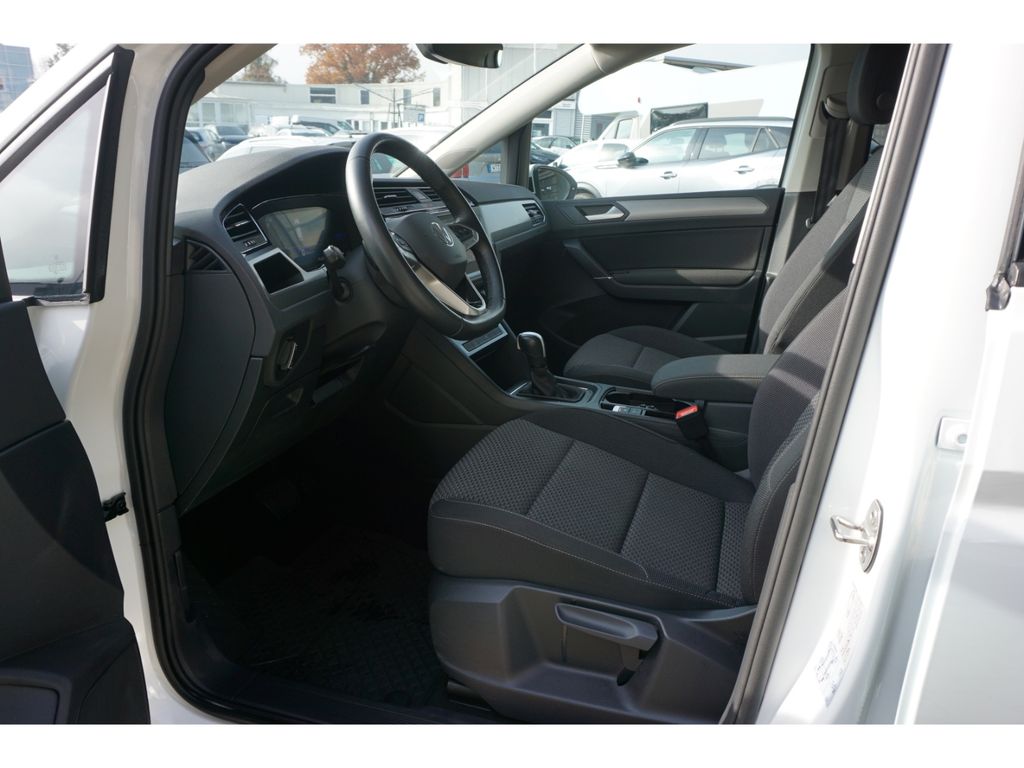 Volkswagen Touran 2023