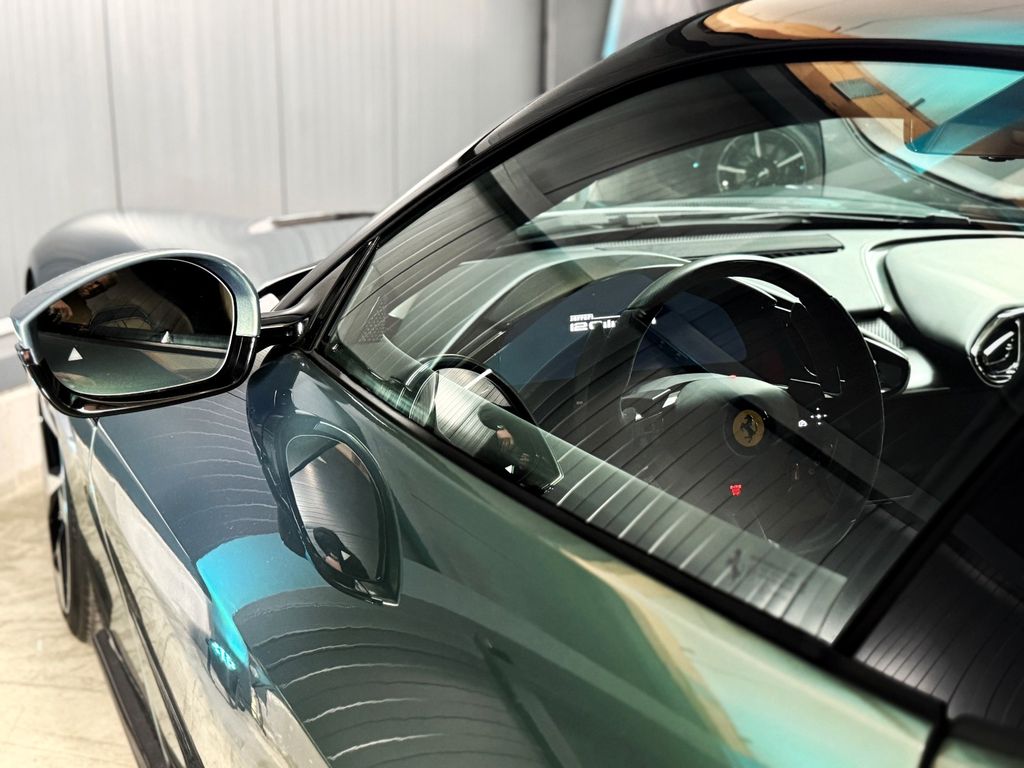 Ferrari 12Cilindri 2025