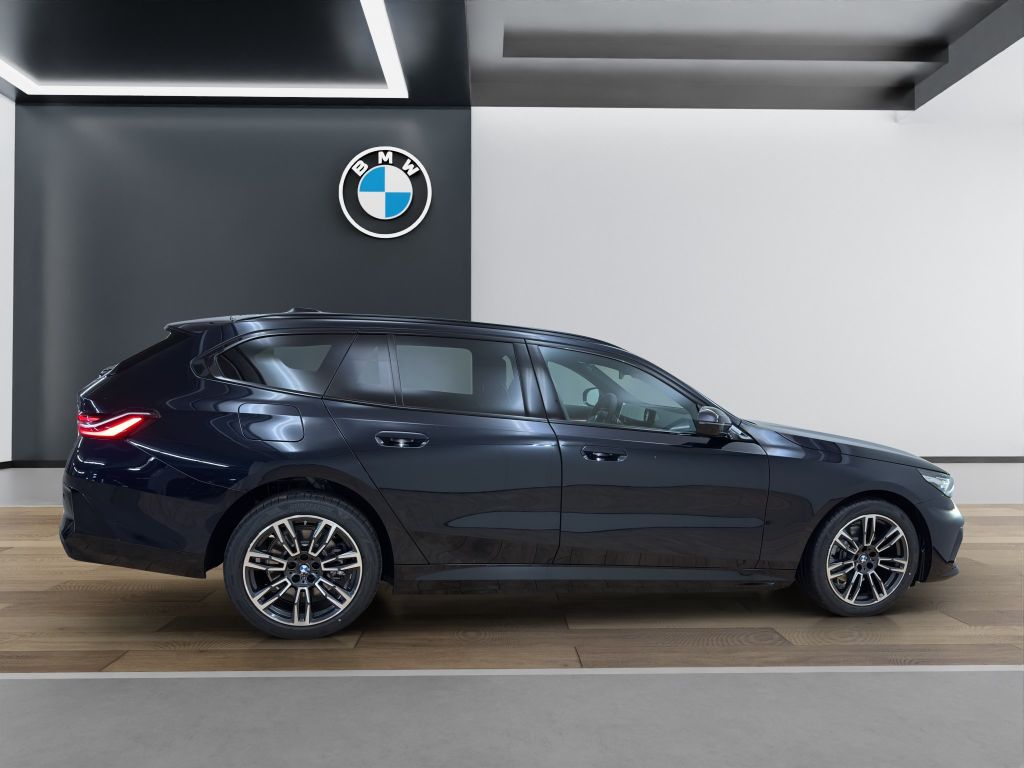 BMW 530 2025