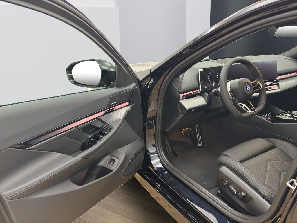 BMW 530 2025
