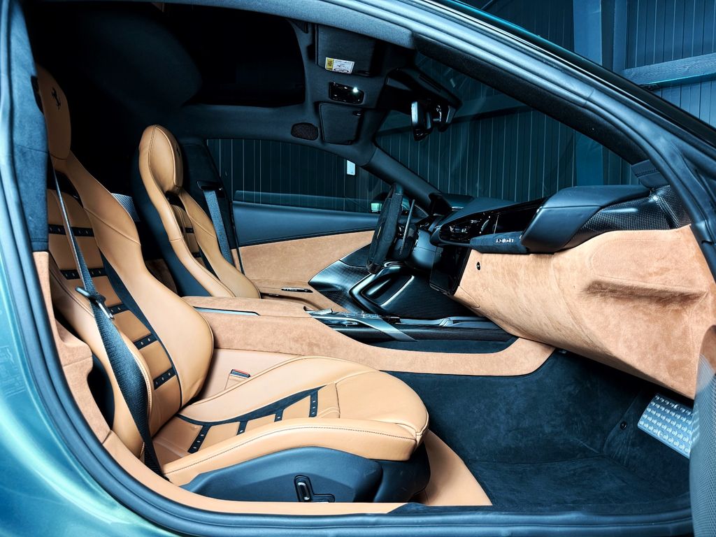 Ferrari 12Cilindri 2025