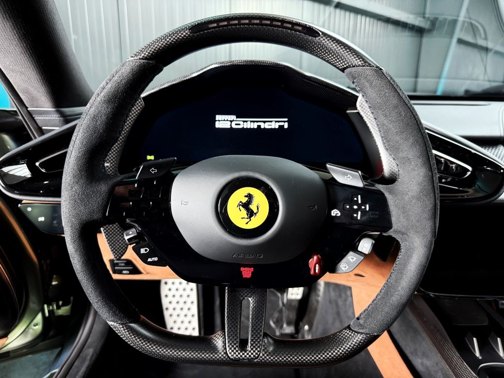 Ferrari 12Cilindri 2025