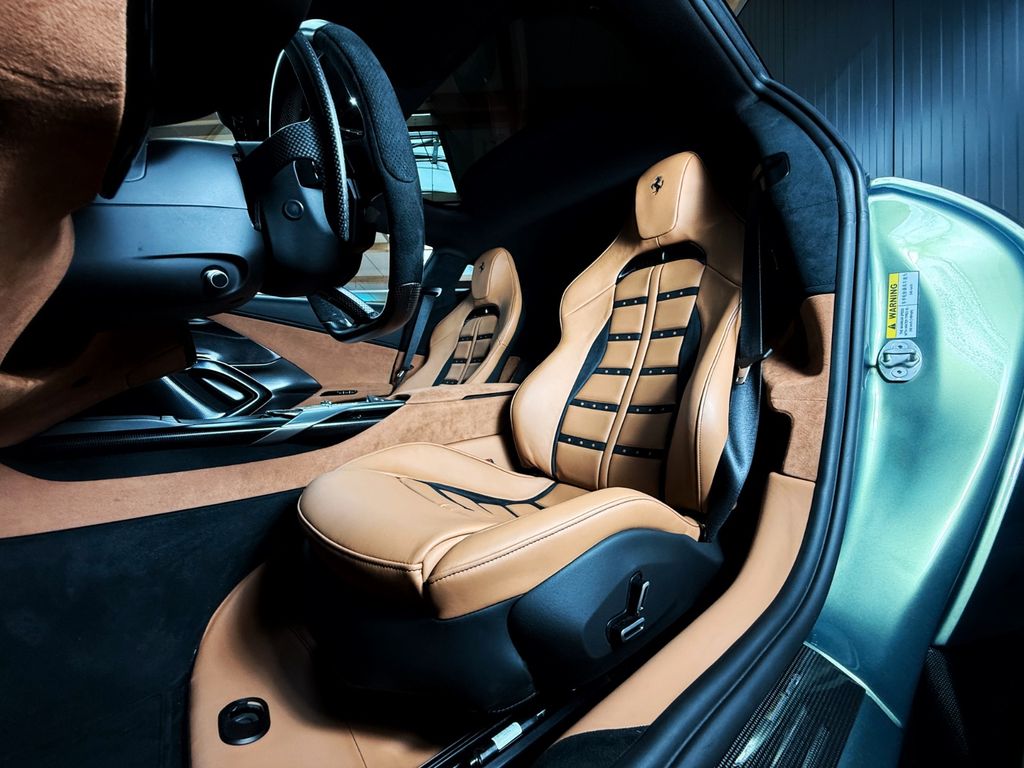 Ferrari 12Cilindri 2025