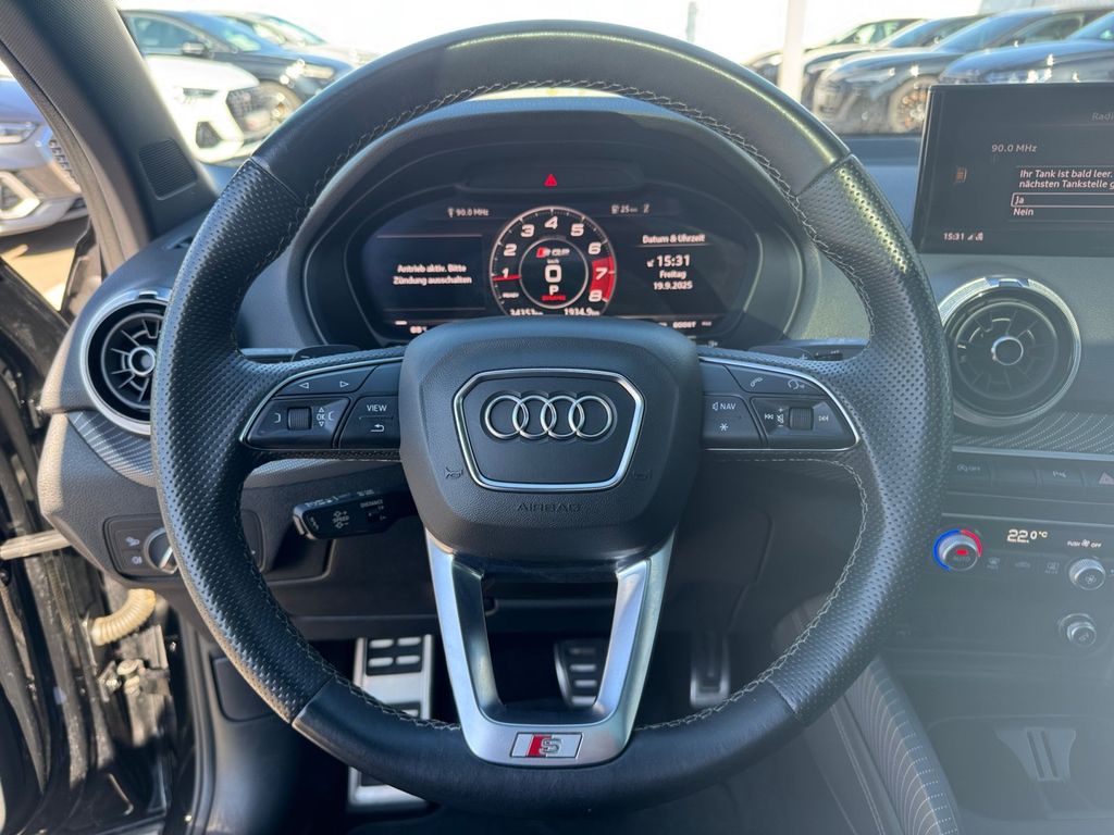 Audi SQ2 2022