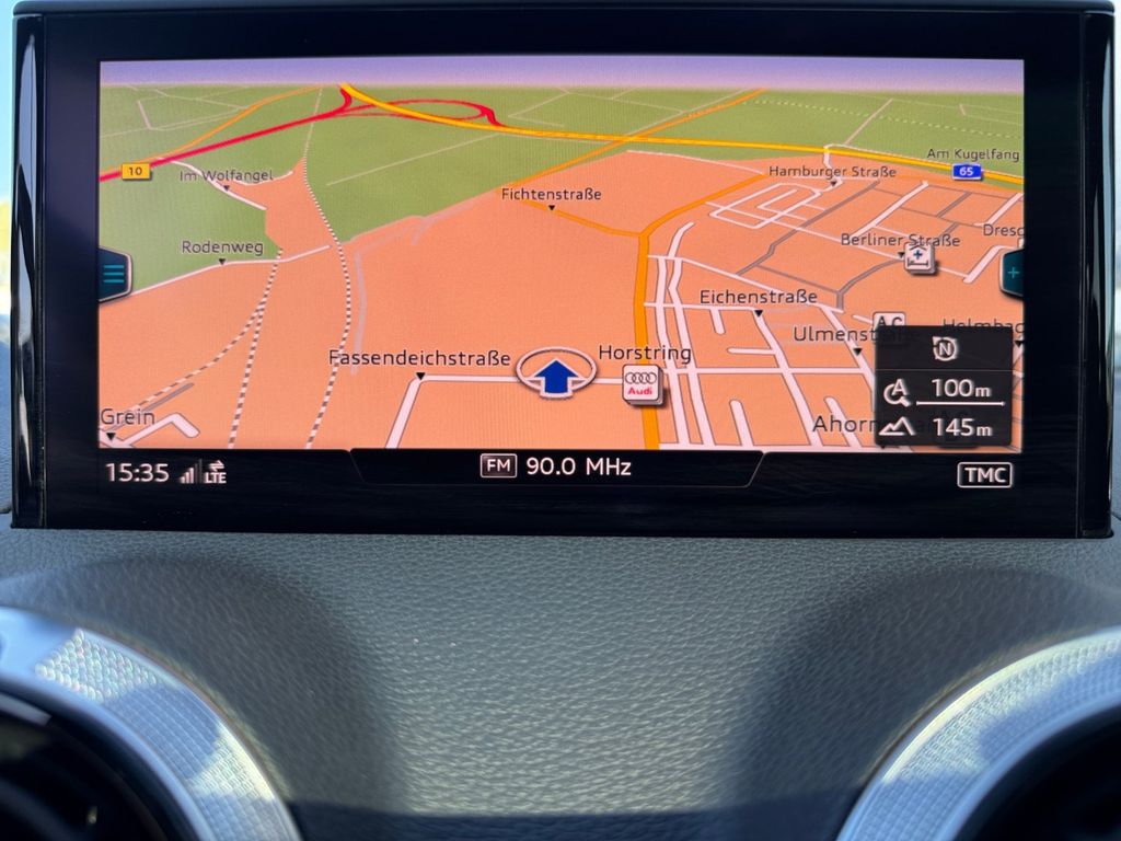 Audi SQ2 2022