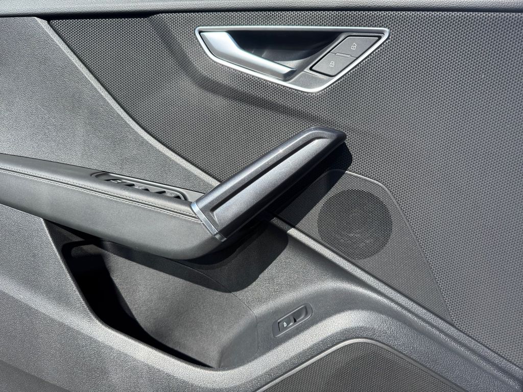 Audi SQ2 2022
