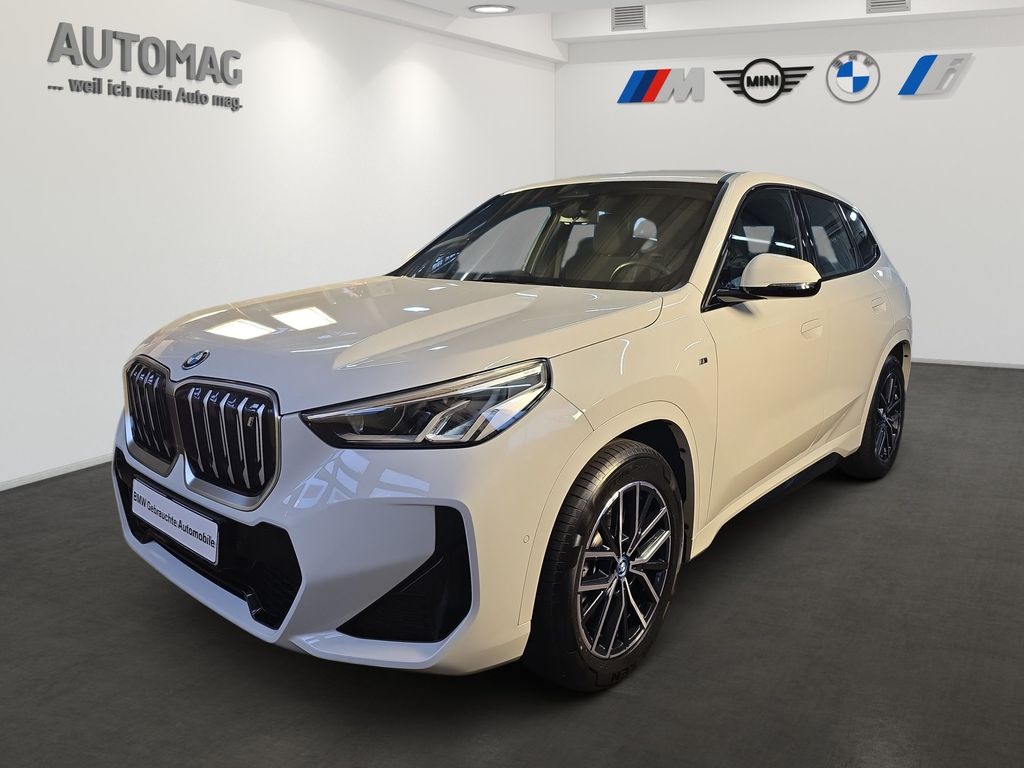 BMW iX1 2023