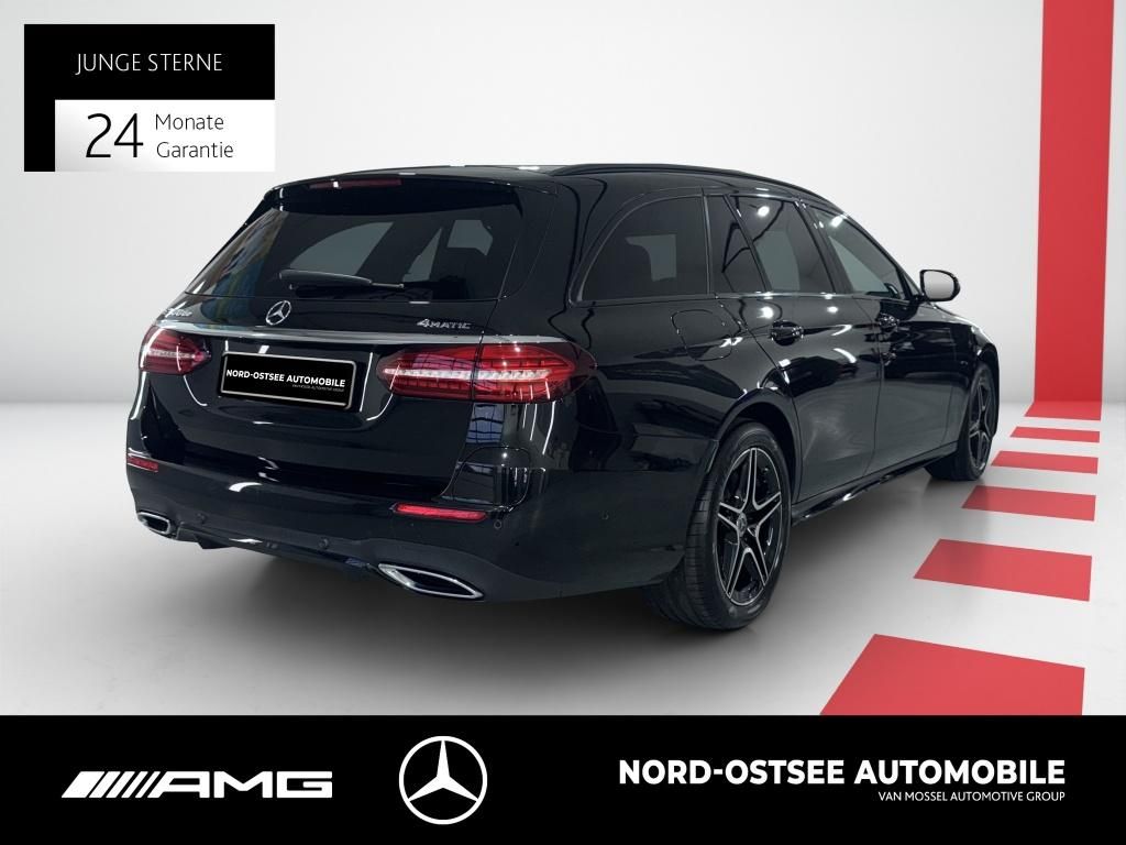 Mercedes-Benz E 300 2022