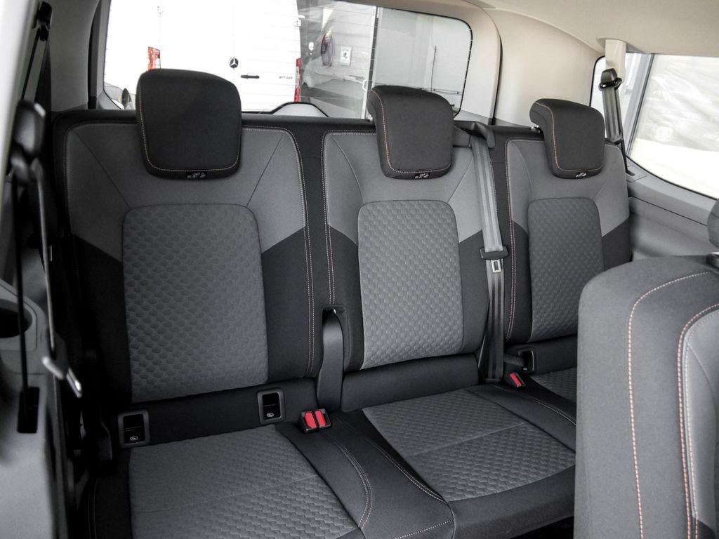 Volkswagen T7 other