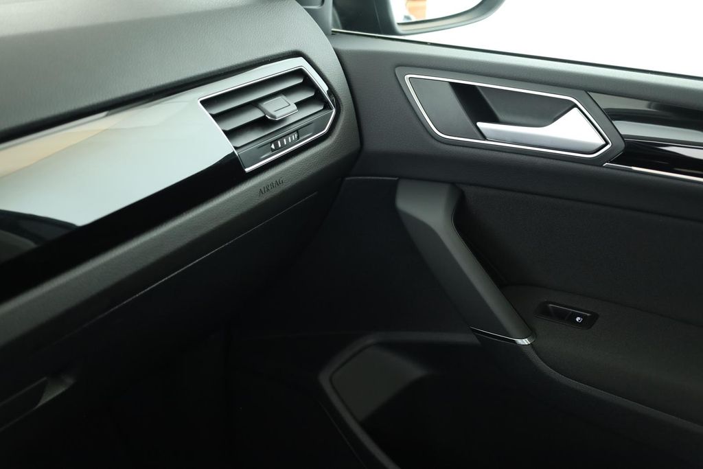 Volkswagen Touran 2025