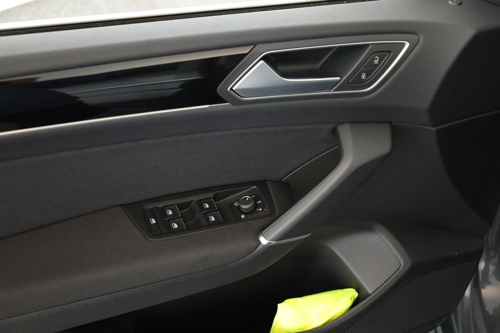 Volkswagen Touran 2025