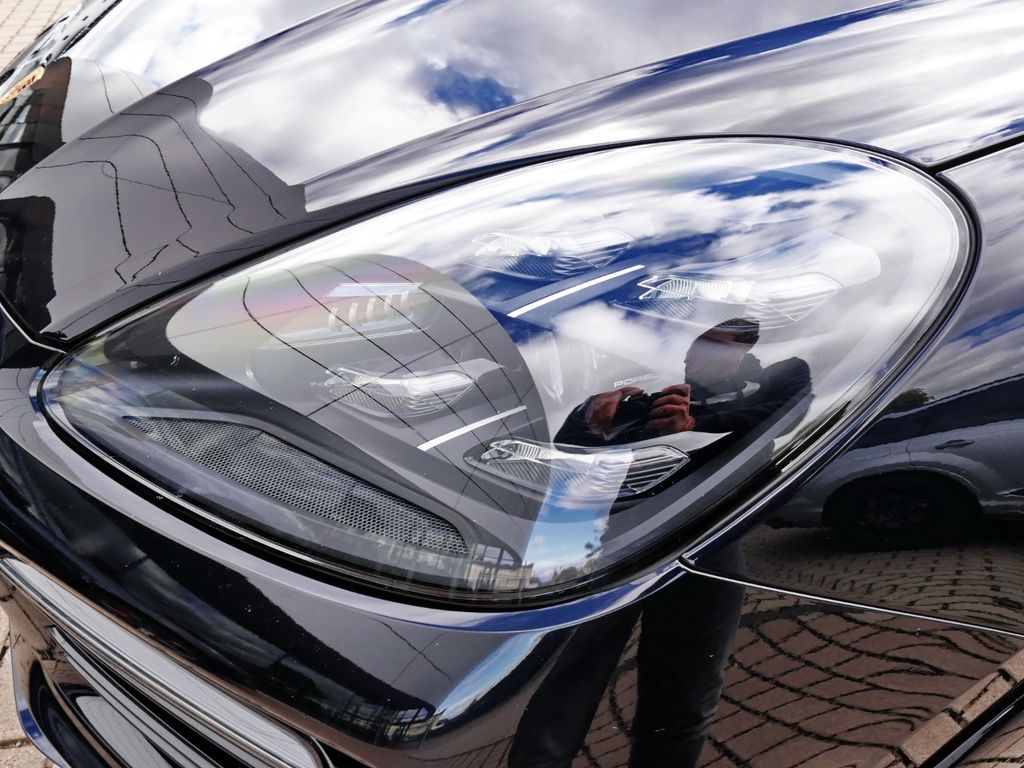 Porsche Cayenne 2021