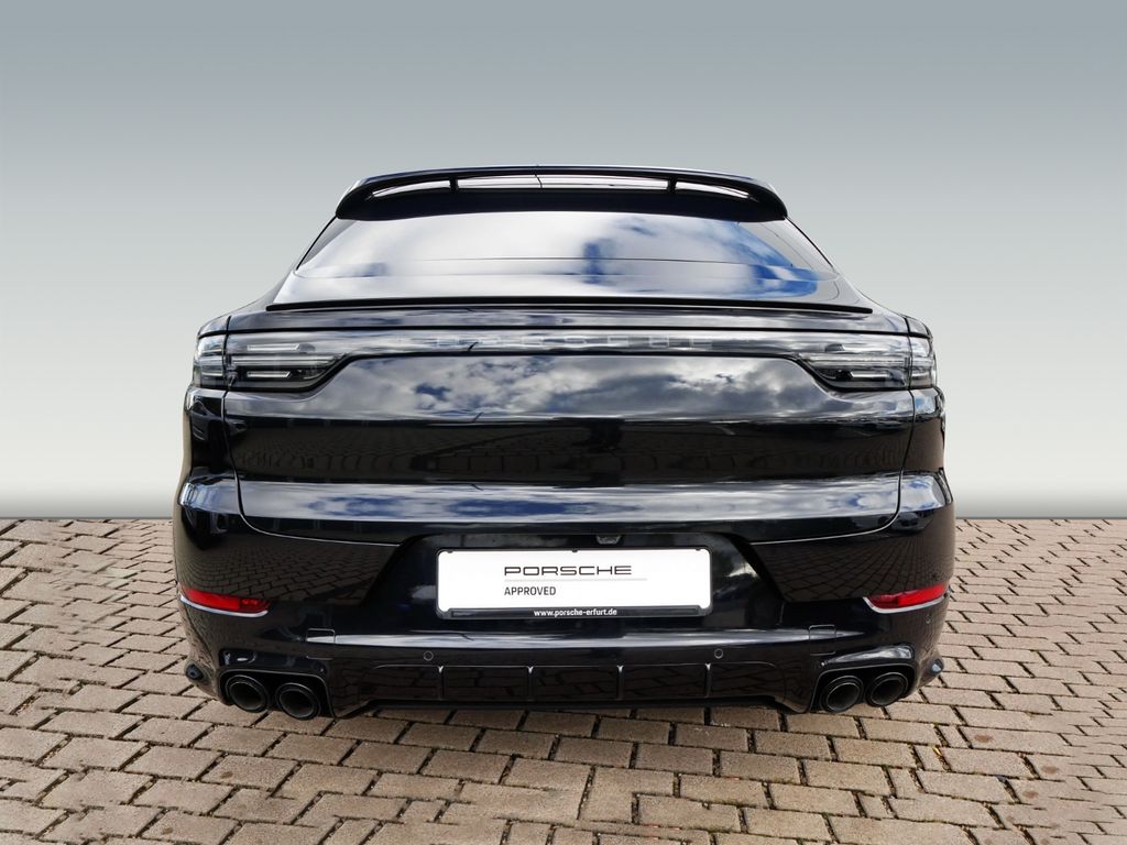 Porsche Cayenne 2021
