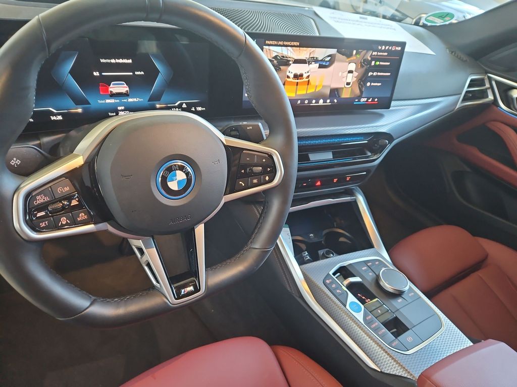 BMW i4 2025