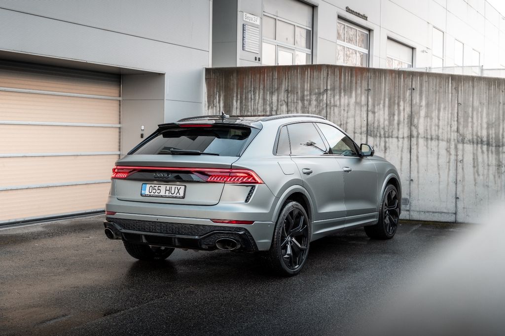 Audi RSQ8 2023