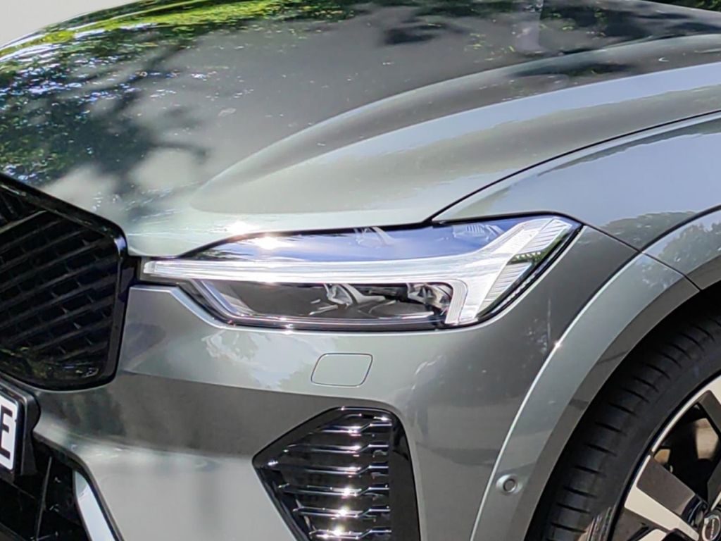 Volvo XC60 2025