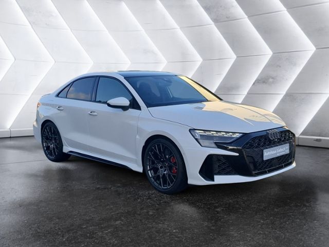 Audi RS3 2025