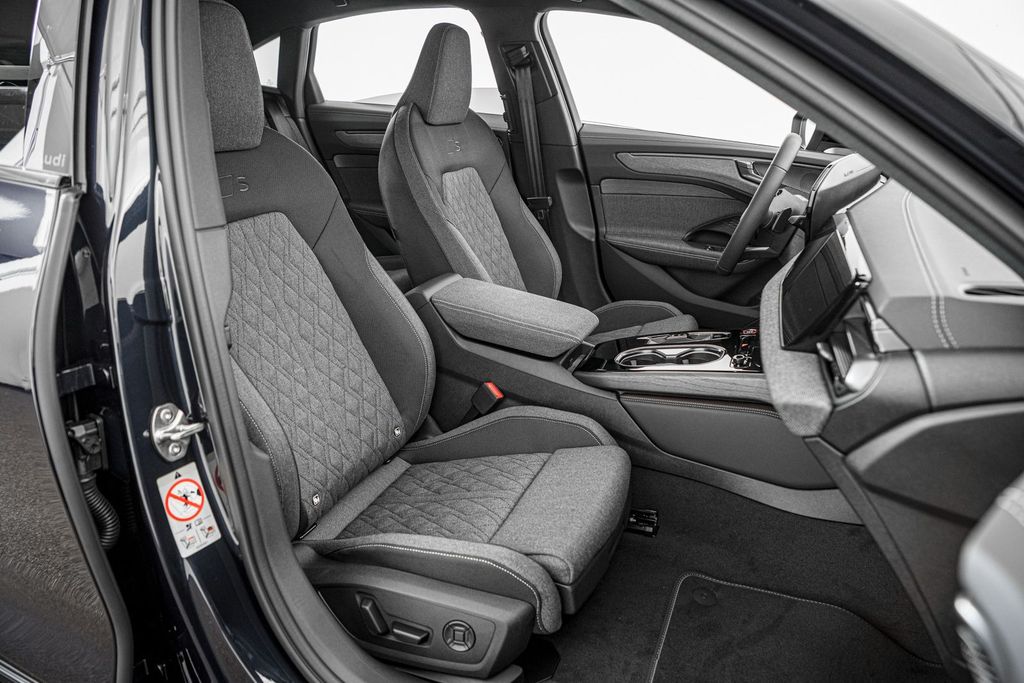 Audi A6 2025