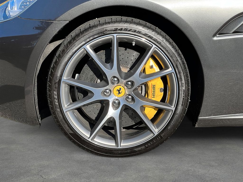 Ferrari California 2012