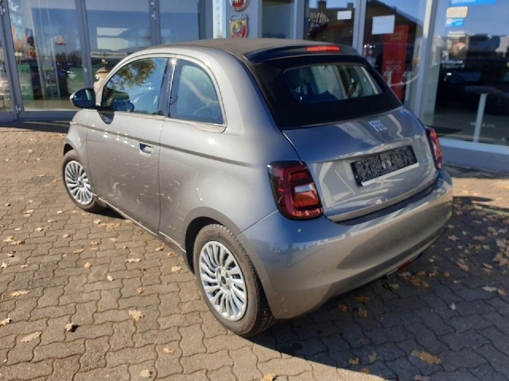 Fiat 500e 2023