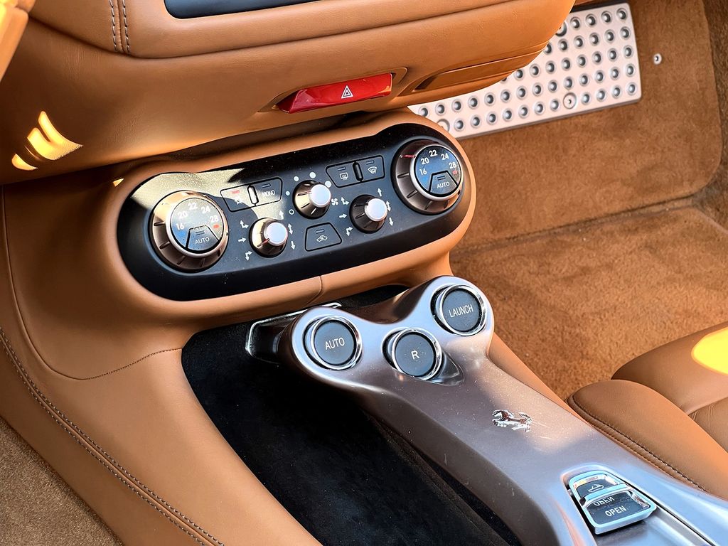 Ferrari California 2012