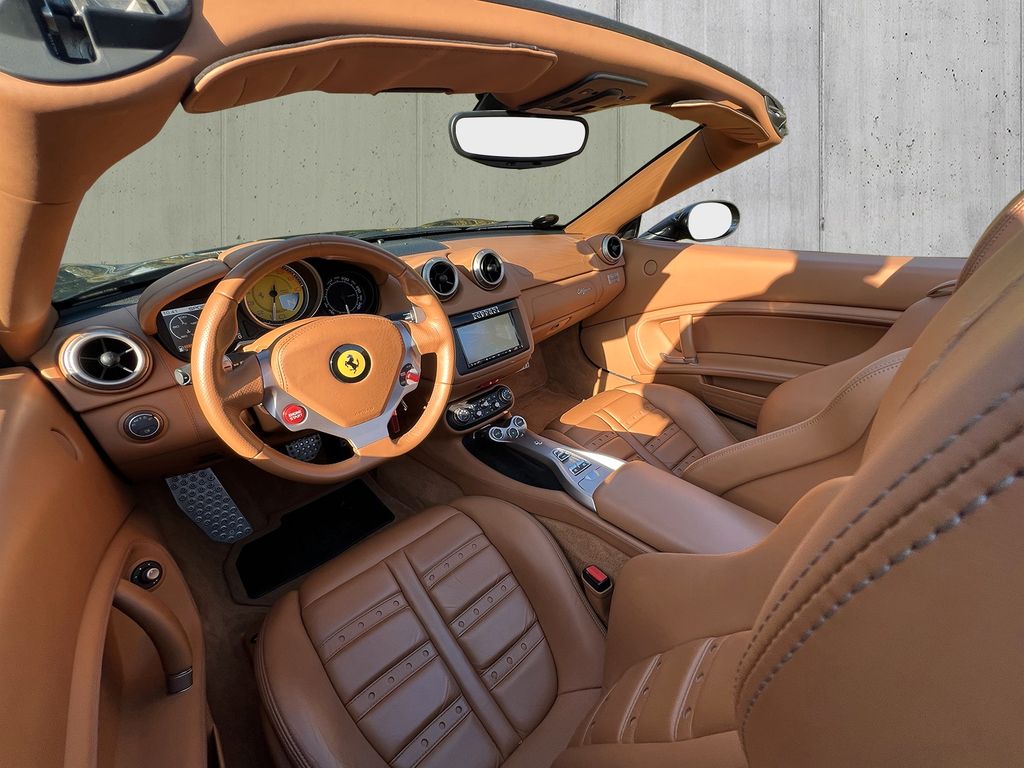 Ferrari California 2012