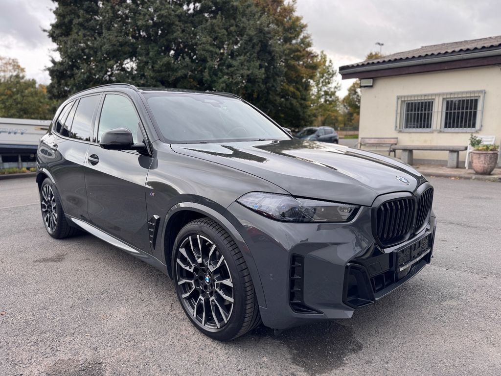 BMW X5 2023