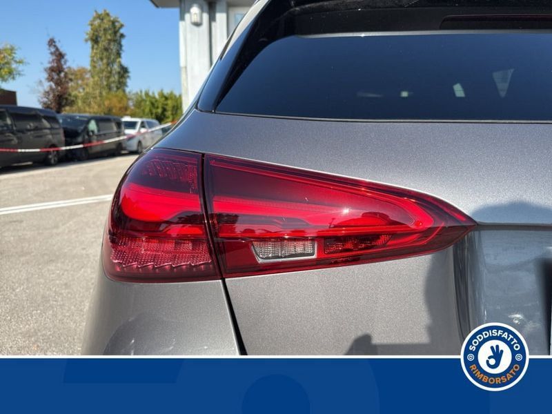 Mercedes-Benz A 180 2025