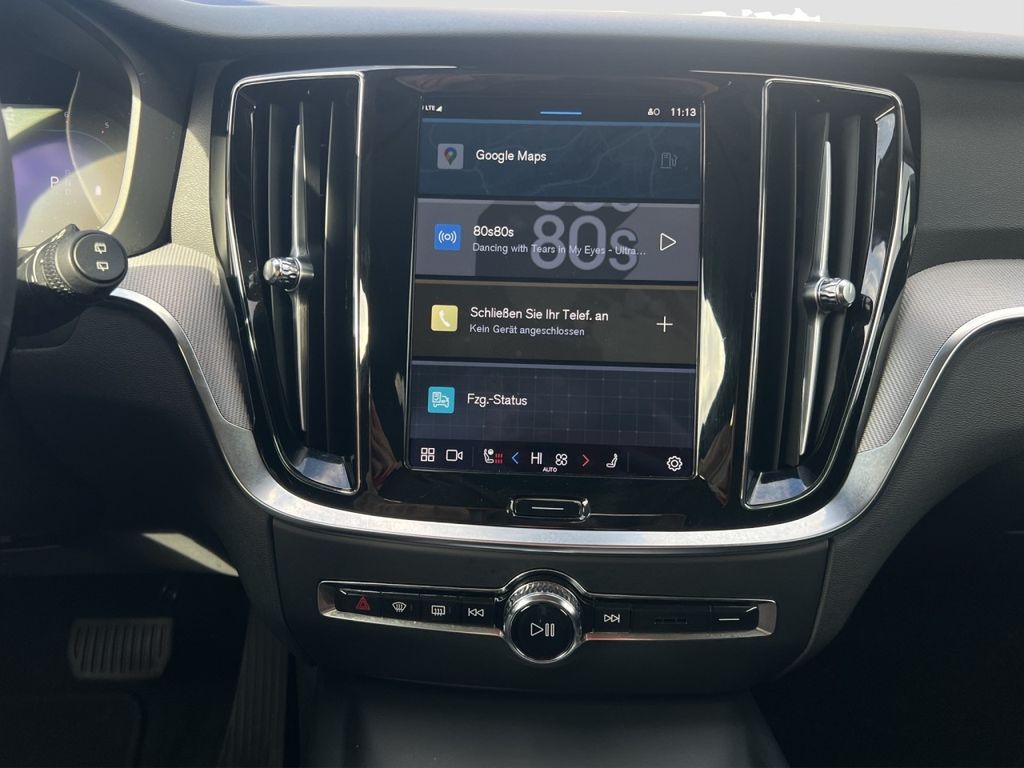 Volvo V60 Cross Country 2023