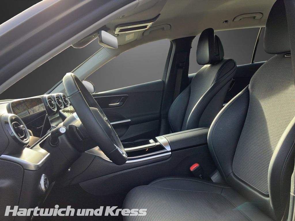 Mercedes-Benz C 200 2024