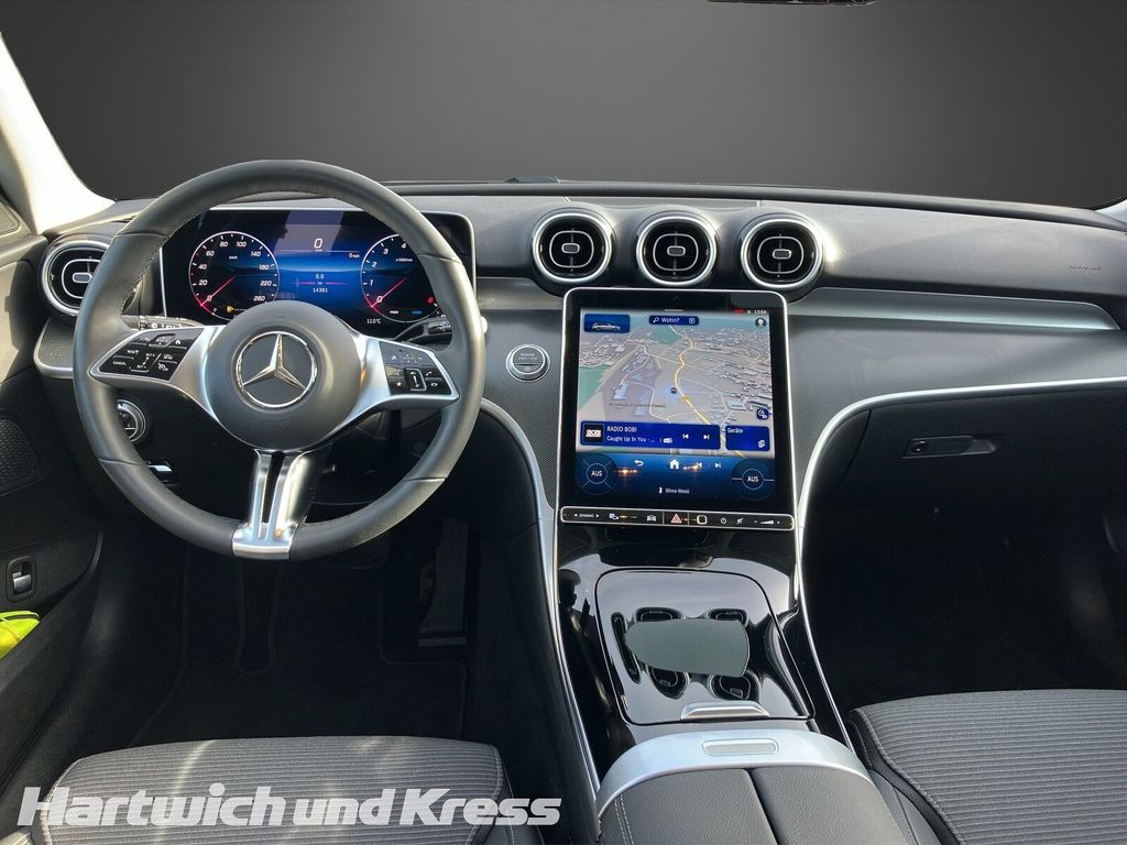 Mercedes-Benz C 200 2024