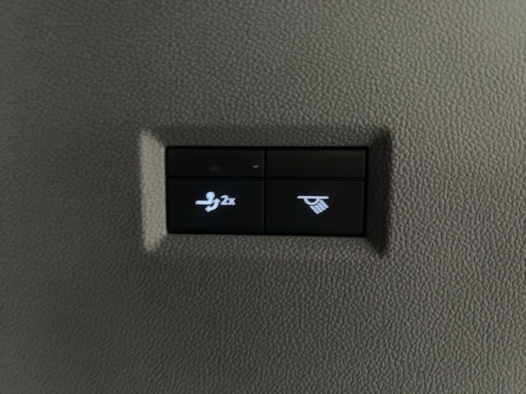 Volkswagen T7 Caravelle