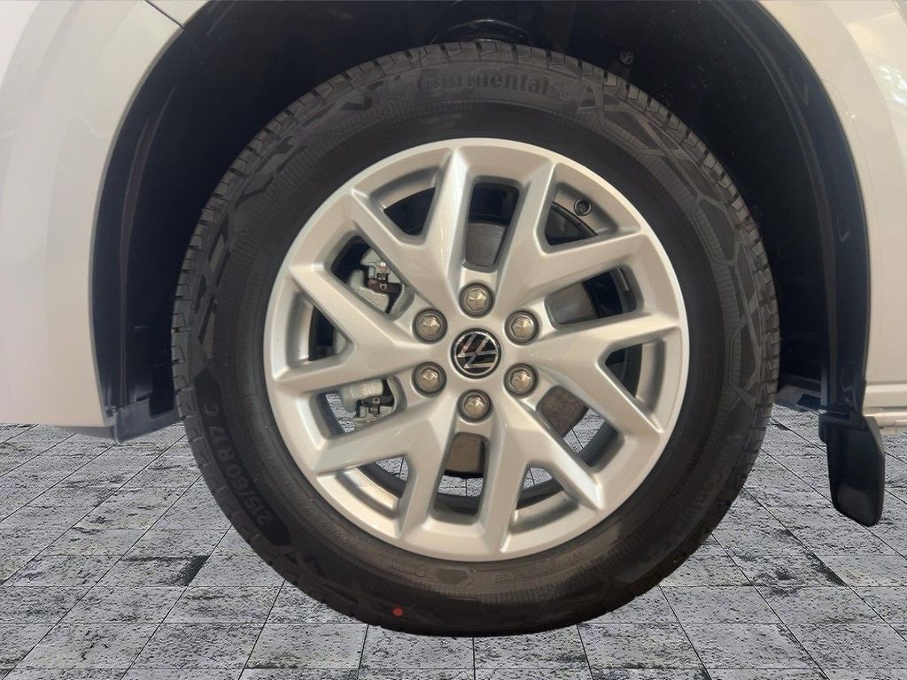 Volkswagen T7 Caravelle