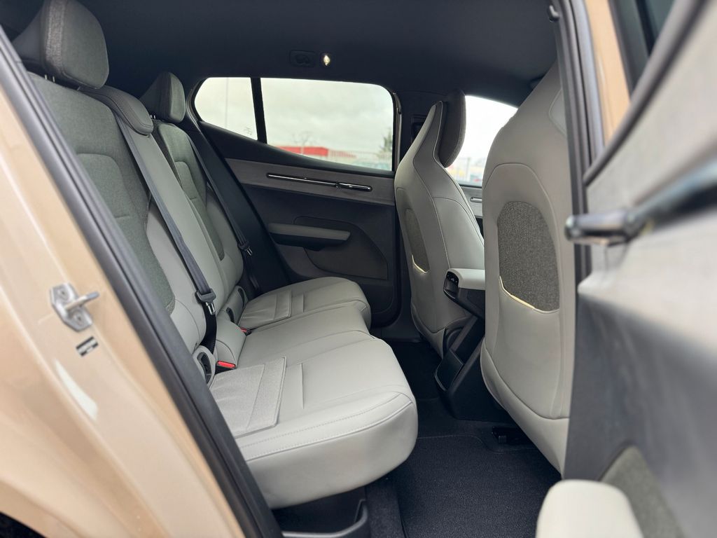 Volvo EX30