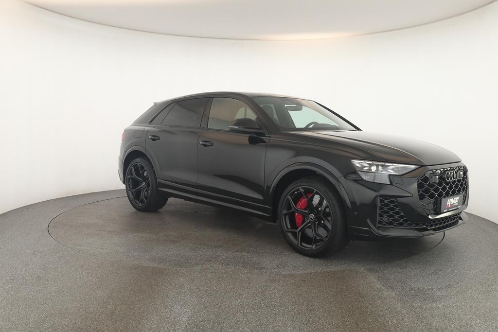 Audi RSQ8 2025