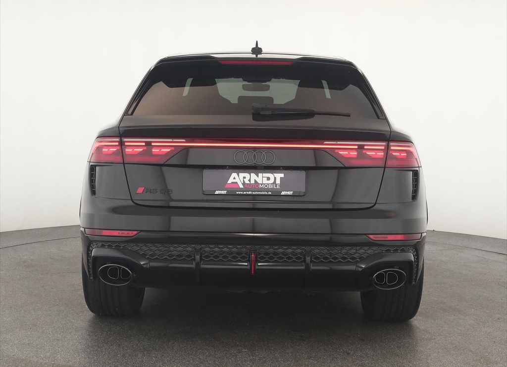Audi RSQ8 2025